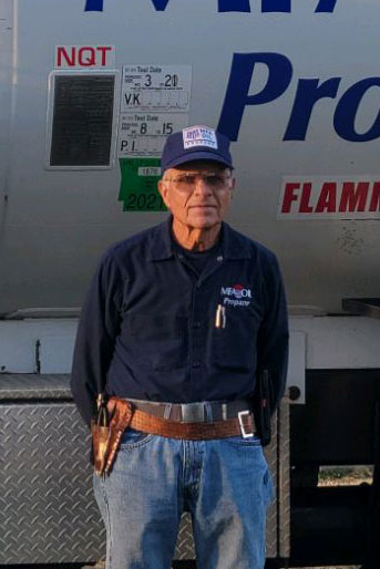 Driver Bill Williams Retiring After Long Career in Propane Service
